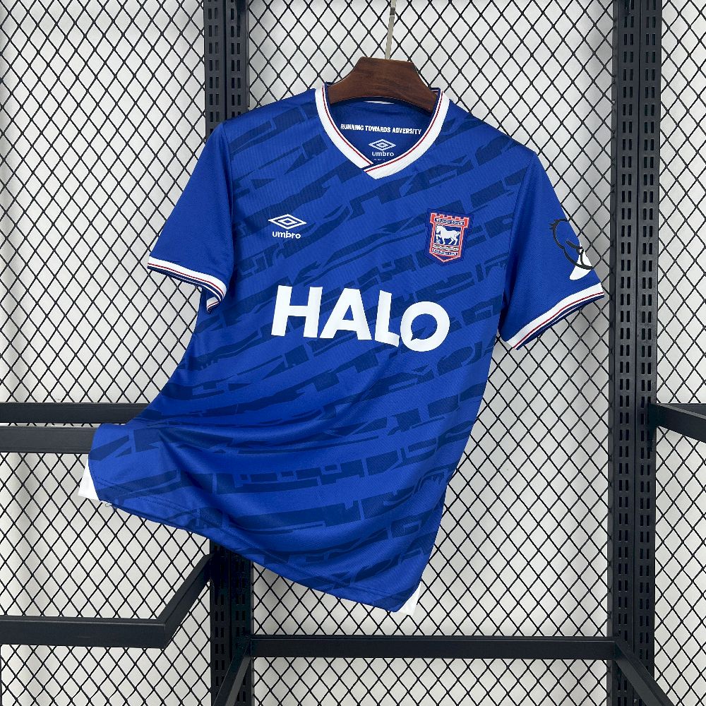 maillot Ipswich maillot foot 2025/26 domicile