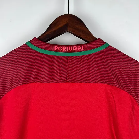 Portugal 2006 domicile Retro Jersey