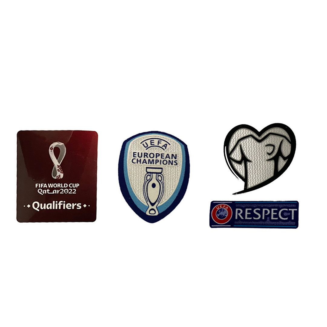 2022 Coupe du monde qualifications & New Euro Champions & Play With Heart & badge Respect
